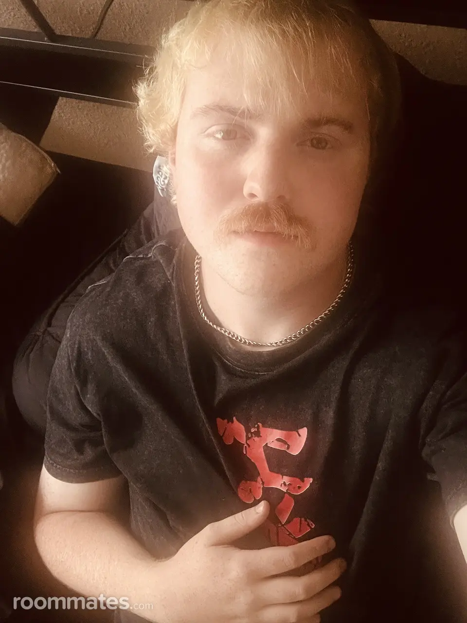 Profile photo 4 of 4