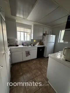 Room for rent in Huntington Beach, CA $1300, apartment