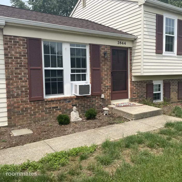 Room for rent in Lancaster, PA $900, house