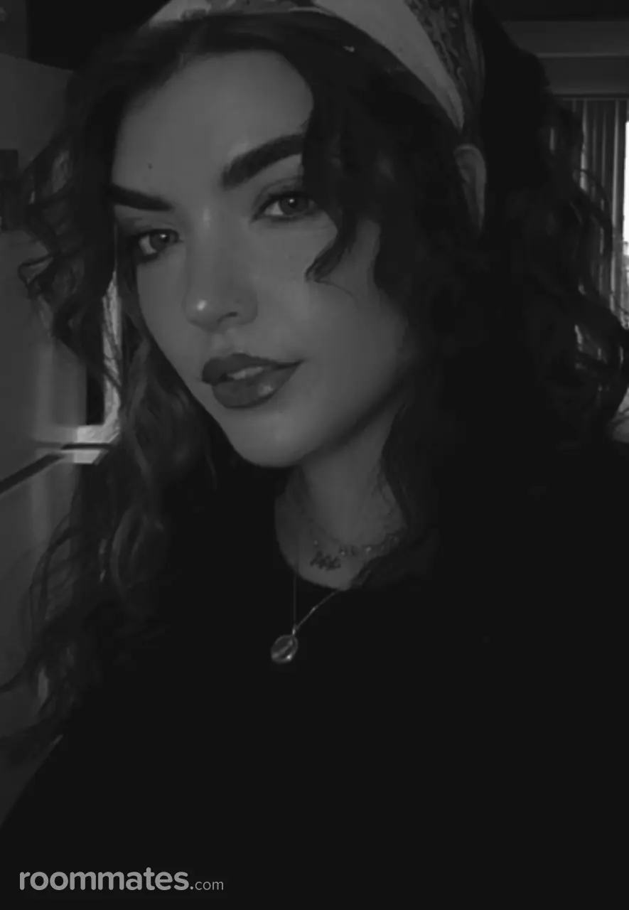 Profile photo 6 of 6