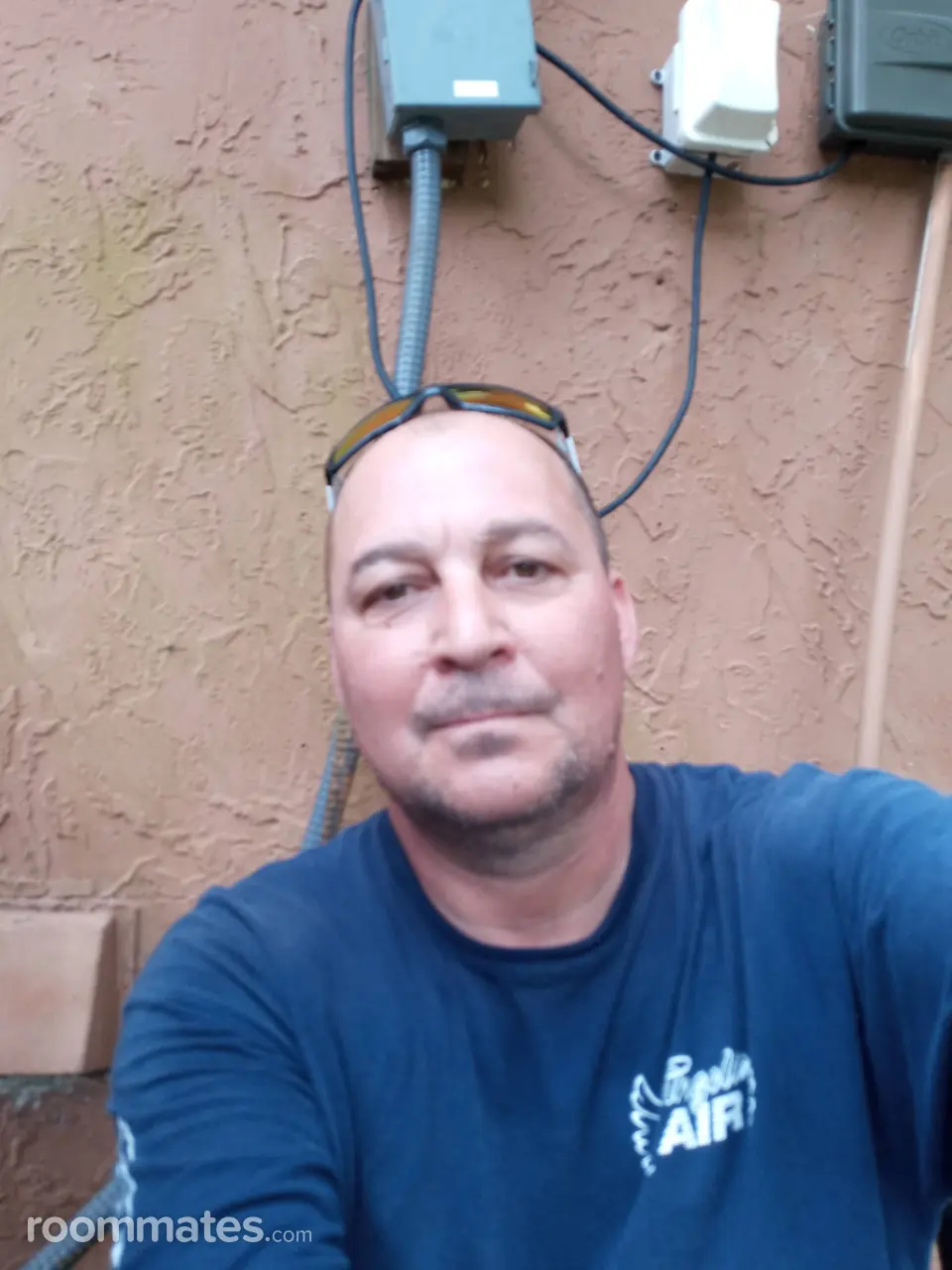 Profile photo 5 of 6