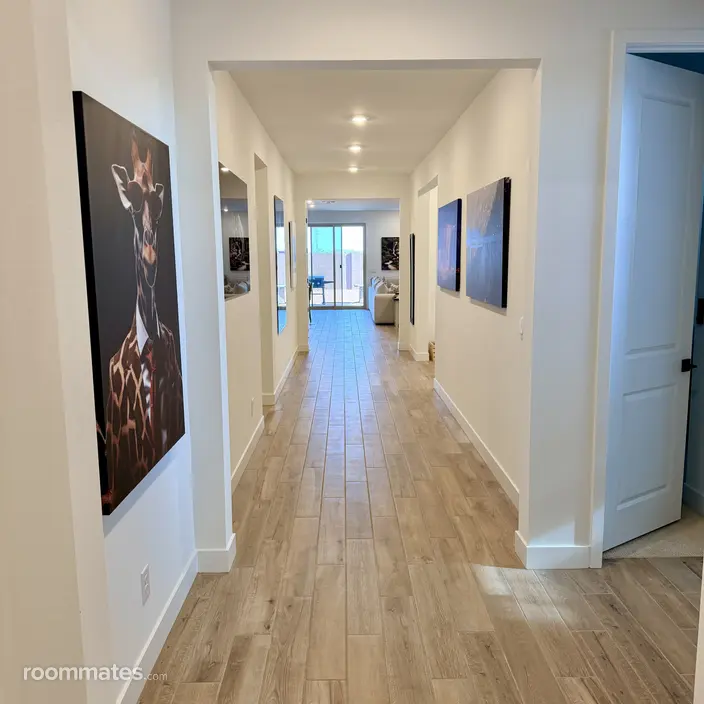 Room for rent in San Tan Valley, AZ $800, house