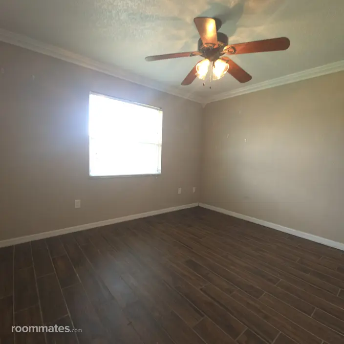 Room for rent in North Port, FL $900, house