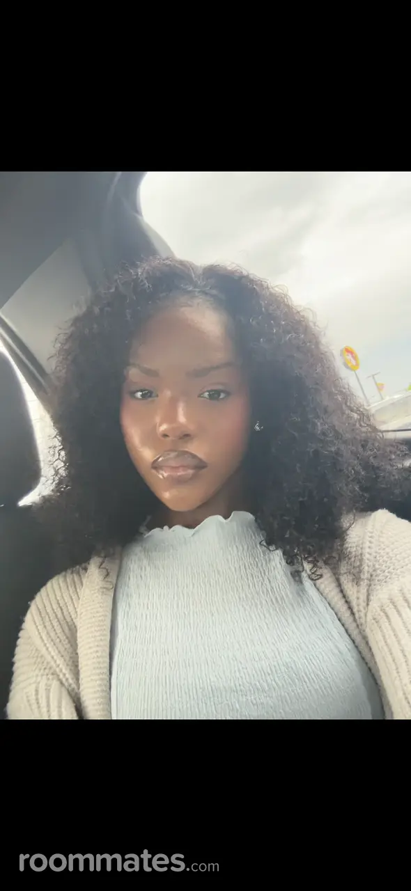 Profile photo 2 of 5