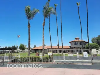 Room for rent in Corona, CA $900, house