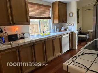 Room for rent in Roseville, CA $775, house