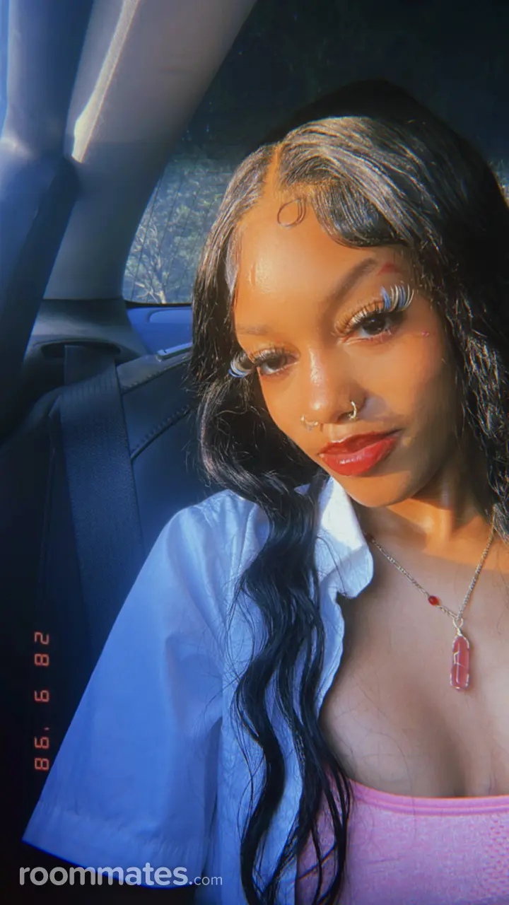 Profile photo 6 of 7