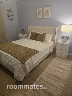 Room for rent in Lehigh Acres, FL $1200, house