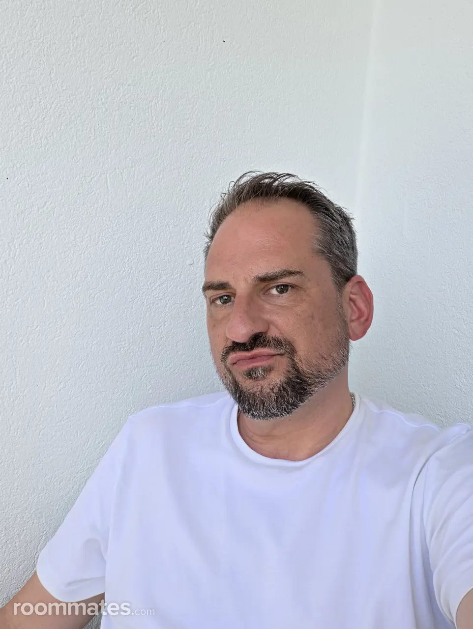 Profile photo 4 of 4