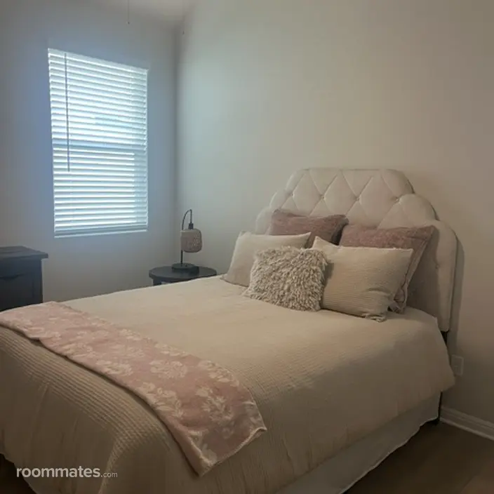 Room for rent in Dripping Springs, TX $950, house