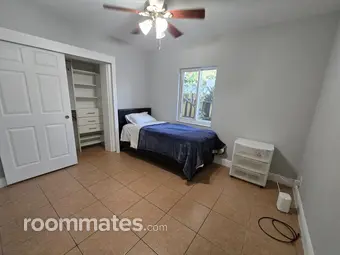Room for rent in Fort Lauderdale, FL $850, house