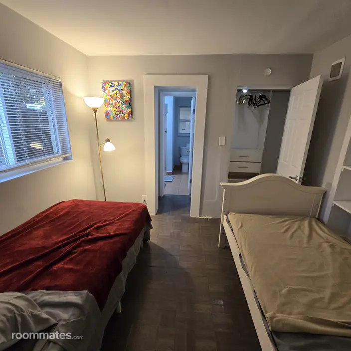 Room for rent in Fort Lauderdale, FL $900, house