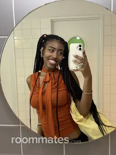 Roommate looking Paterson, NJ, $1000
