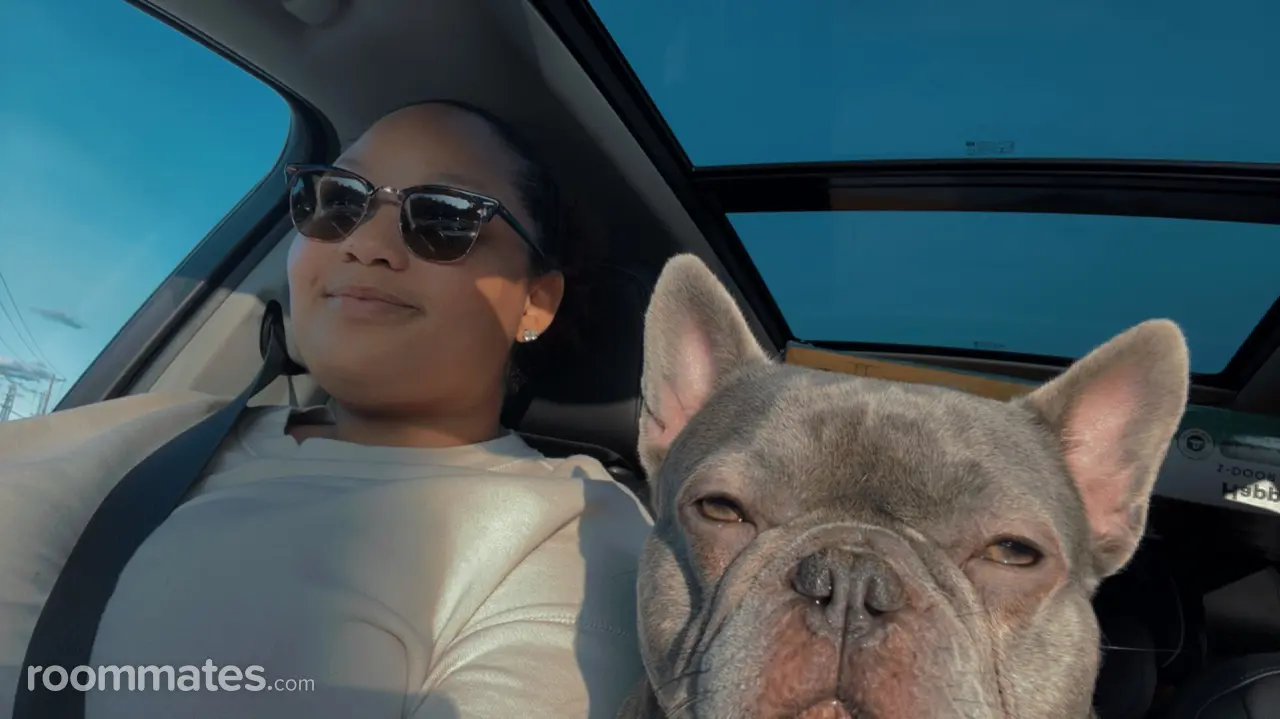 Profile photo 3 of 6