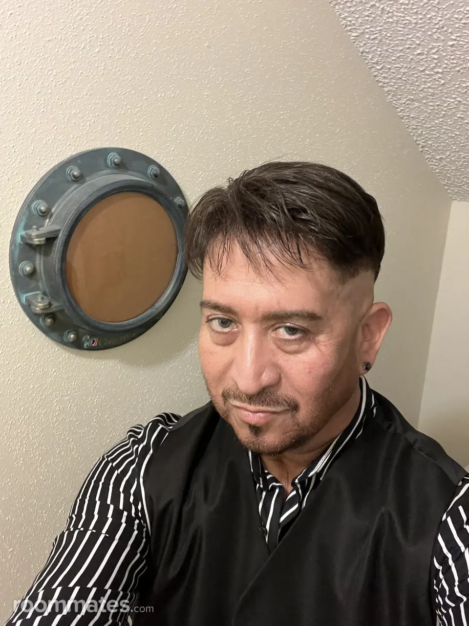 Profile photo 4 of 5