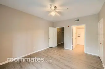 Room for rent in Orlando, FL $1000, condo