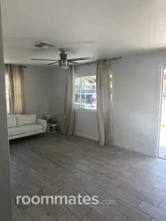 Room for rent in Tempe, AZ $800, house