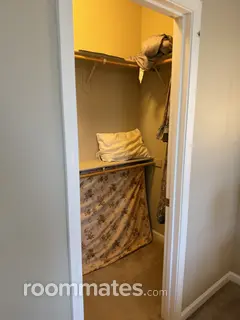 Room for rent in Patterson, CA $1, house