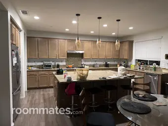 Room for rent in Murrieta, CA $890, house