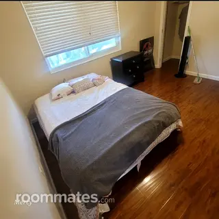 Room for rent in Norwalk, CA $1100, townhouse