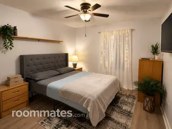 Room for rent in Navarre, FL $1000, house