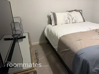 Room for rent in Houston, TX $650, condo