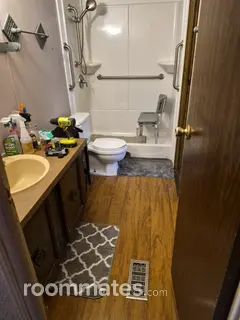 Room for rent in Lewes, DE $1000, house