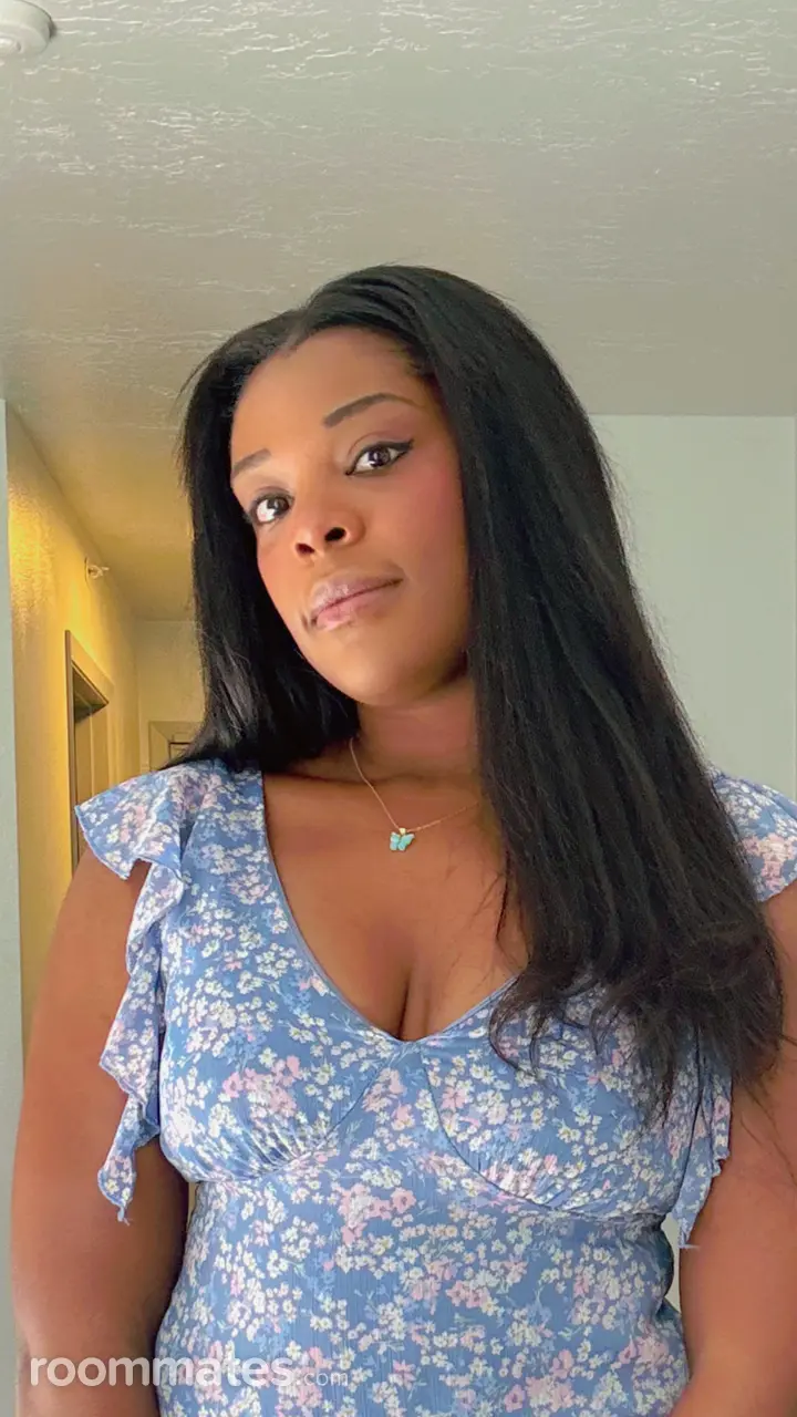 Profile photo 4 of 4