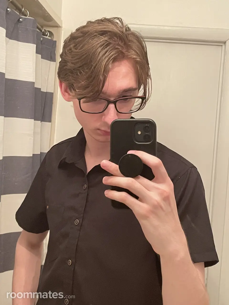 Profile photo 4 of 4