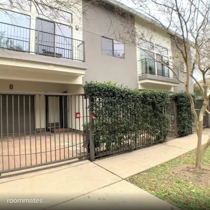 Room for rent in Houston, TX $900, townhouse