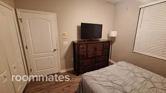 Room for rent in Orlando, FL $950, house