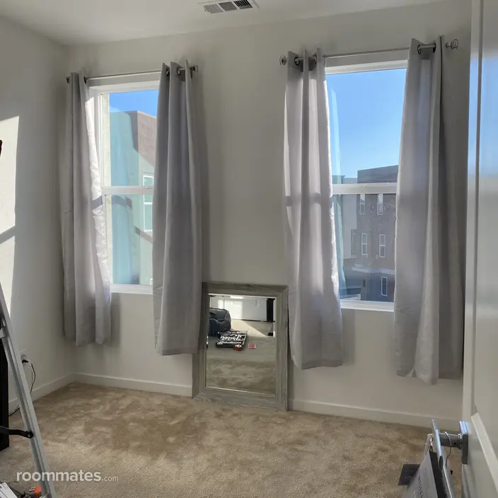 Room for rent in El Monte, CA $950, townhouse