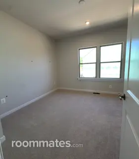 Room for rent in Woodbridge, VA $1200, townhouse