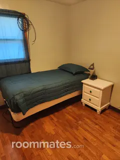 Room for rent in Muskegon, MI $550, house