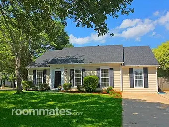 Room for rent in Pineville, NC $1300, house