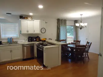 Room for rent in Longview, TX $800, house
