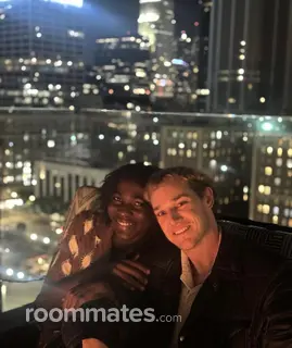 Roommate looking Northridge, CA, $1300