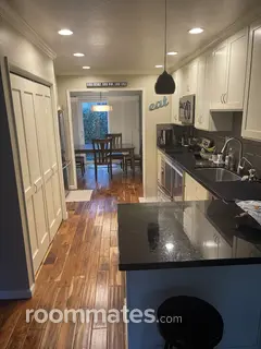 Room for rent in Santa Clara, CA $1700, townhouse