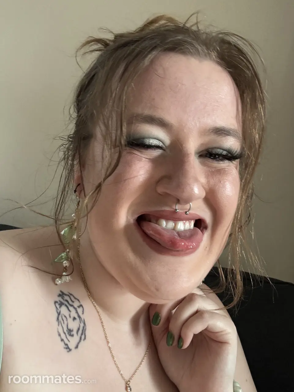 Profile photo 3 of 3