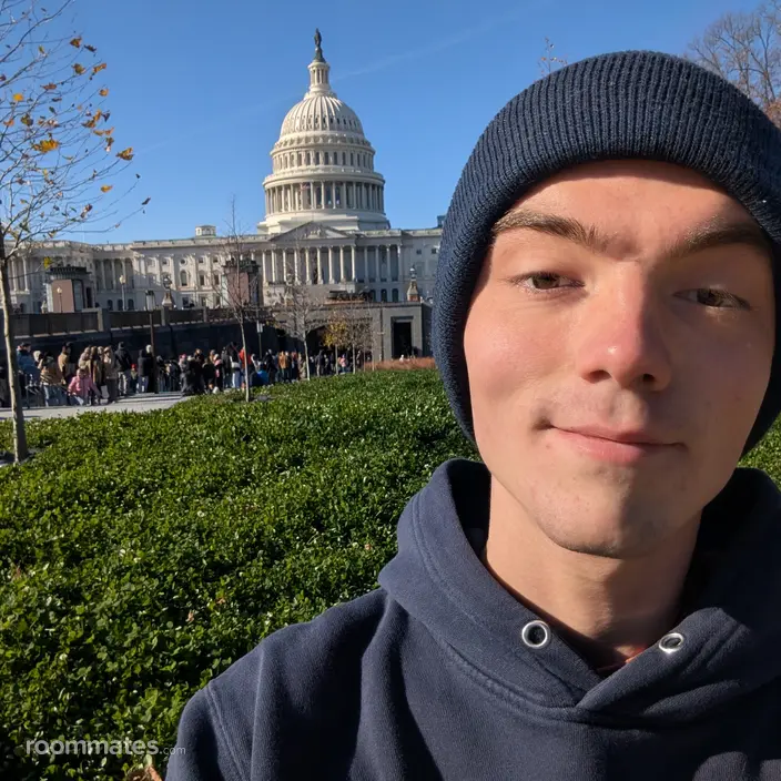 Roommate looking San Diego, CA, $700
