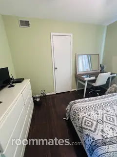 Room for rent in Sand Springs, OK $650, house