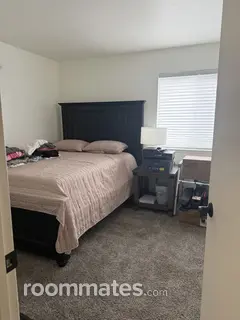 Room for rent in Santa Rosa, CA $1000, condo