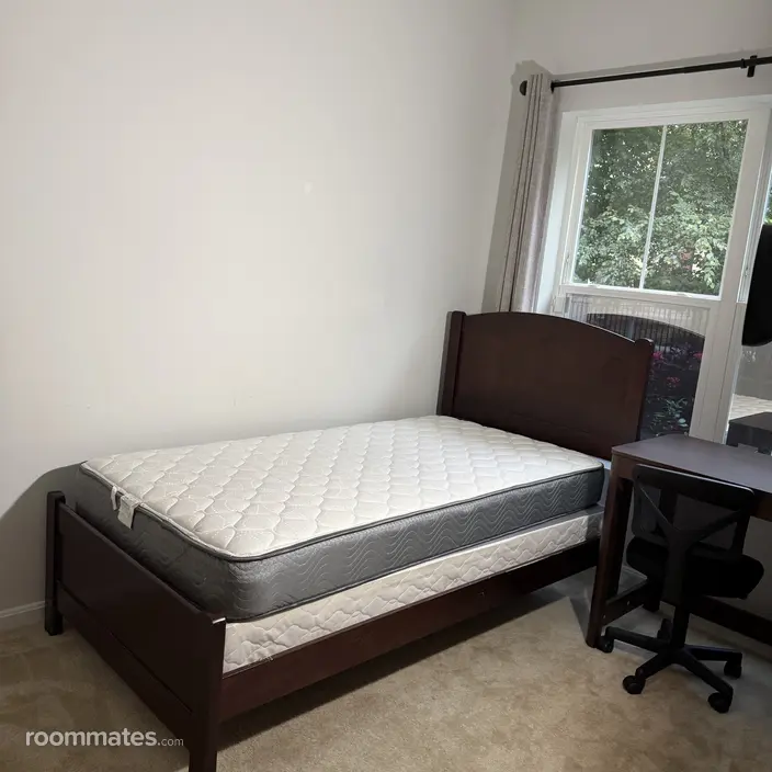 Room for rent in Silver Spring, MD $900, townhouse