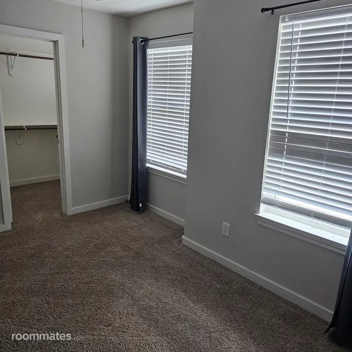 Room for rent in Missouri City, TX $900, house