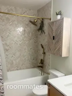 Room for rent in New Windsor, MD $750, house