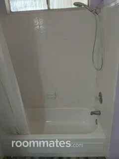 Room for rent in Glendale, AZ $900, house