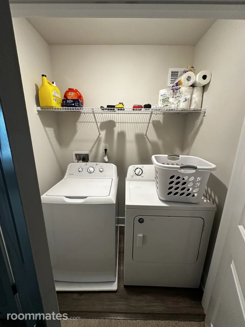 Profile photo 3 of 7