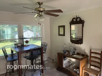 Room for rent in Mint Hill, NC $750, house
