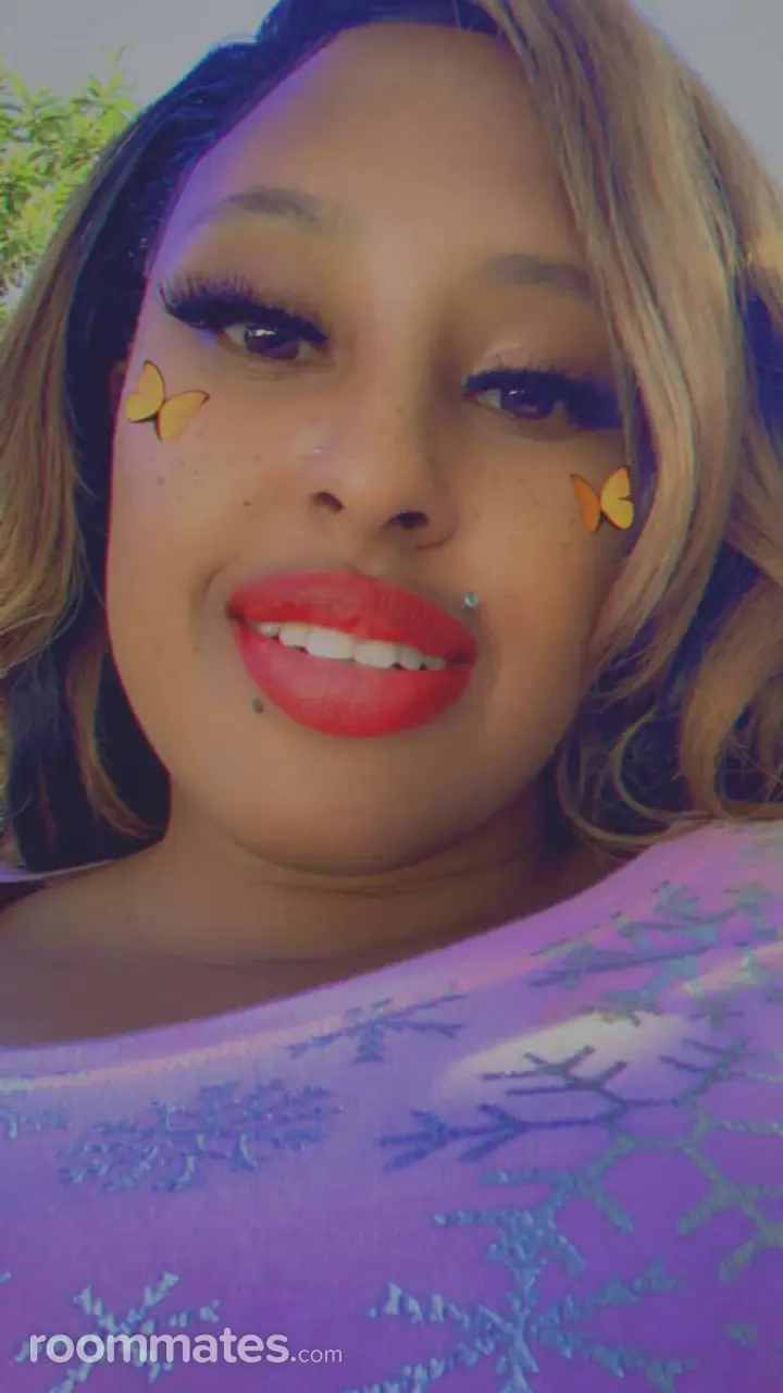 Profile photo 3 of 8