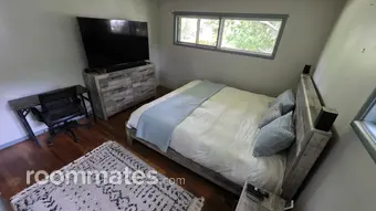 Room for rent in Rockville, MD $1000, house